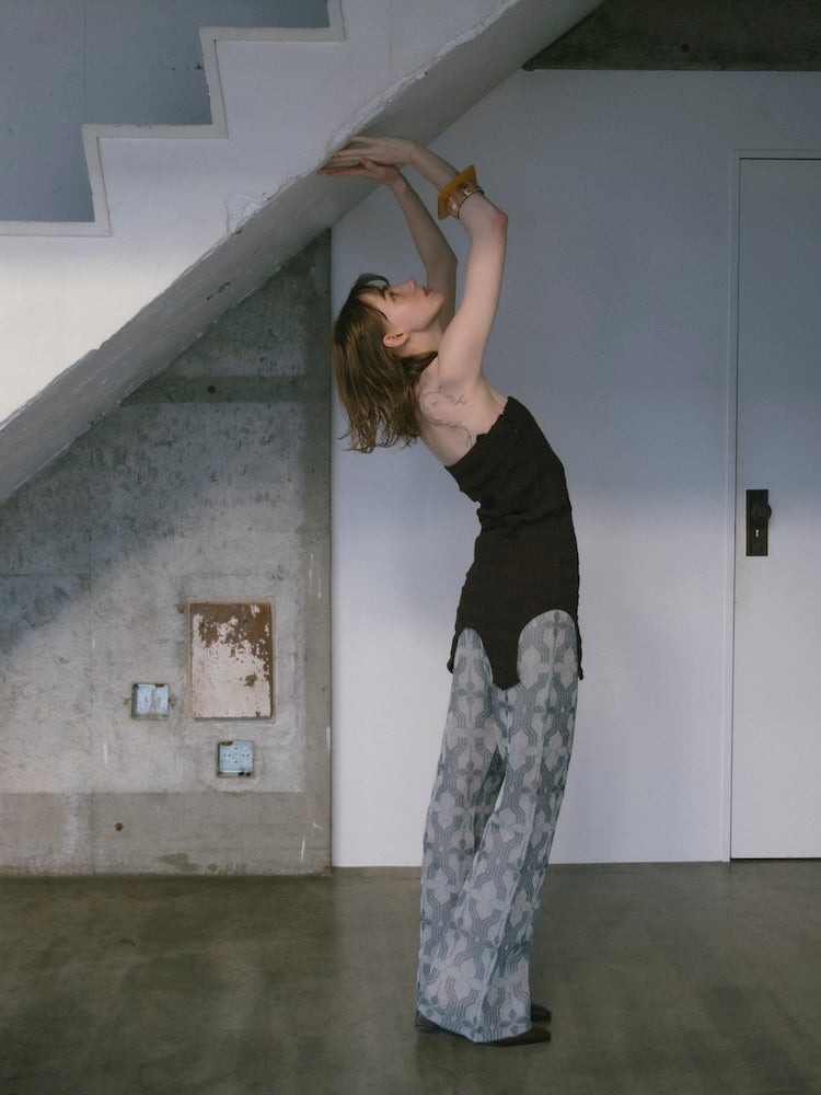 モデル身長：170cm / カラー：Brown