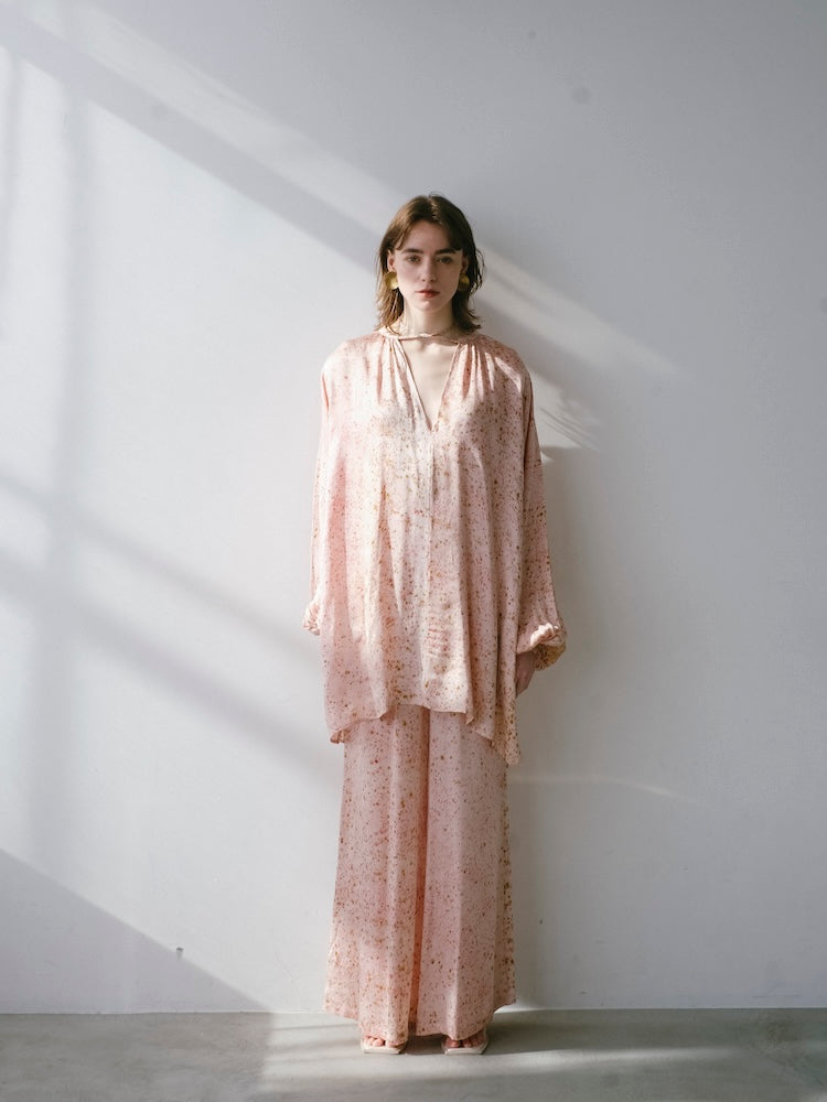 モデル身長：170cm / カラー：Pink