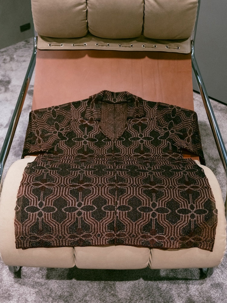 カラー：Bordeaux