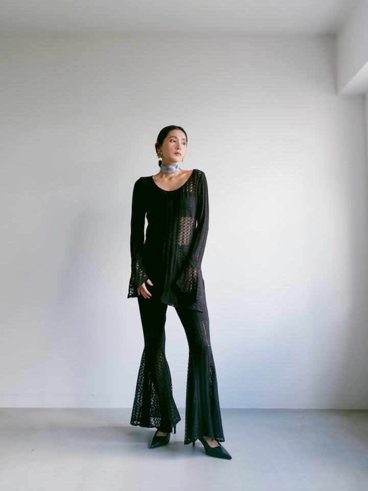 モデル身長：163cm / カラー：Black