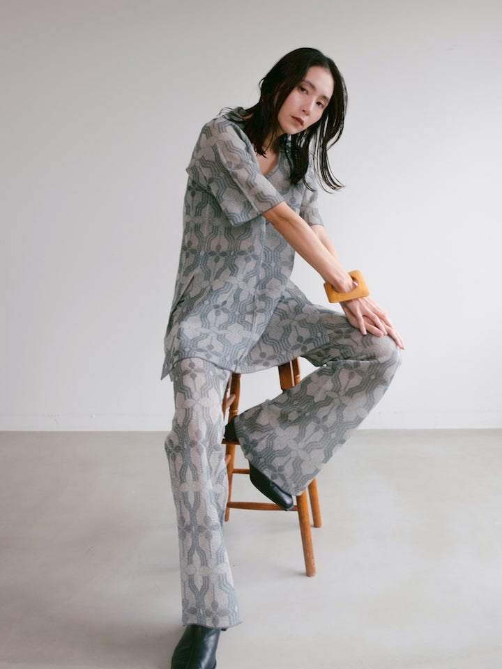 モデル身長：163cm / カラー：Gray