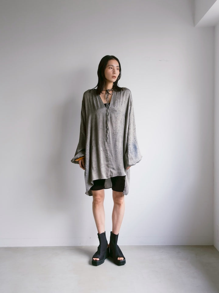 モデル身長：163cm / カラー：Gray