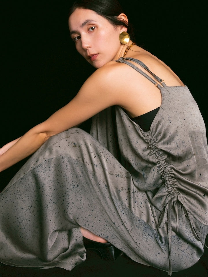 モデル身長：163cm / カラー：Gray