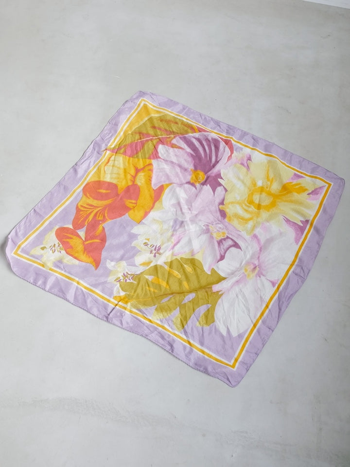 Vintage Scarf / Flower