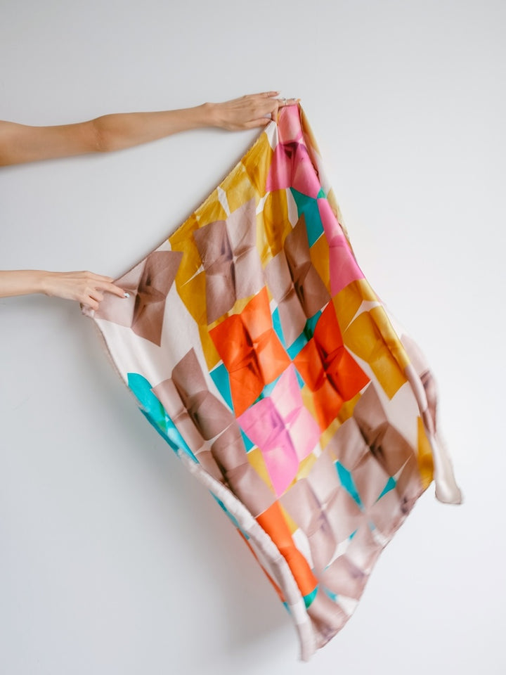 Vintage Scarf / Mulch Square