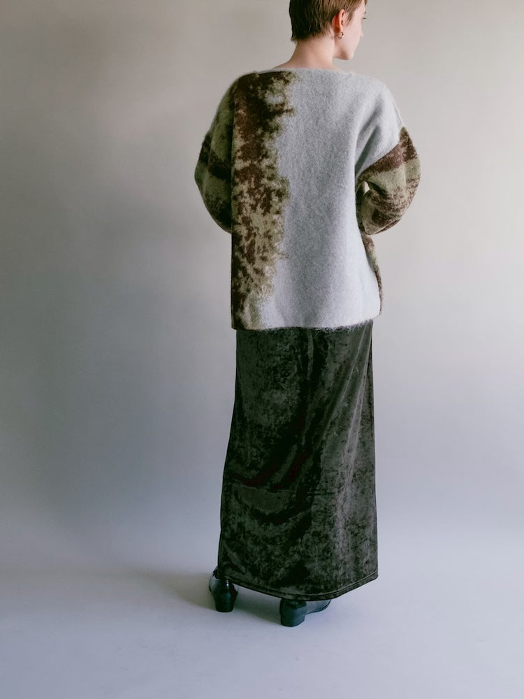 モデル身長：176cm / カラー：Khaki / 着用サイズ：Mサイズ