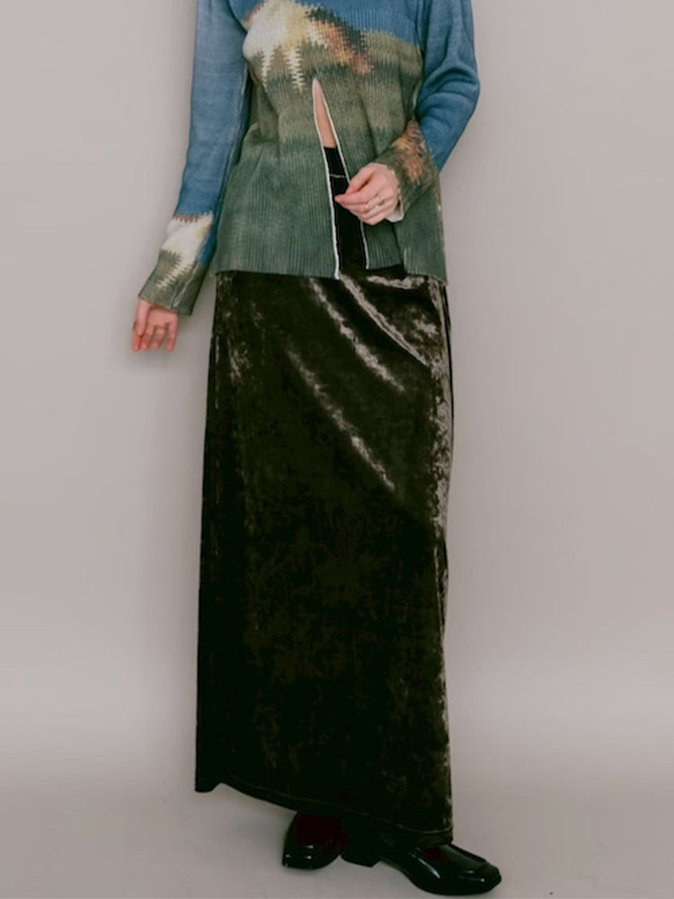 モデル身長：176cm / カラー：Khaki / 着用サイズ：Mサイズ