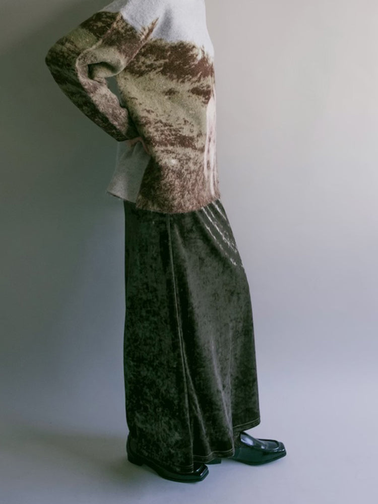 モデル身長：176cm / カラー：Khaki / 着用サイズ：Mサイズ