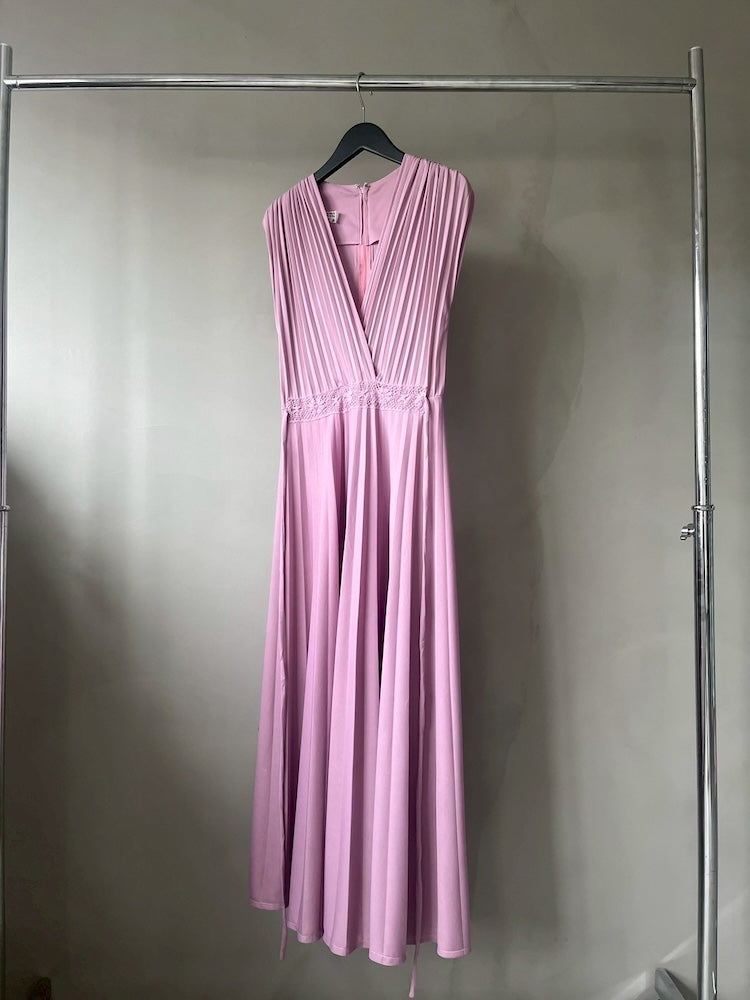 Sleeveless Pleats Lavender Dress