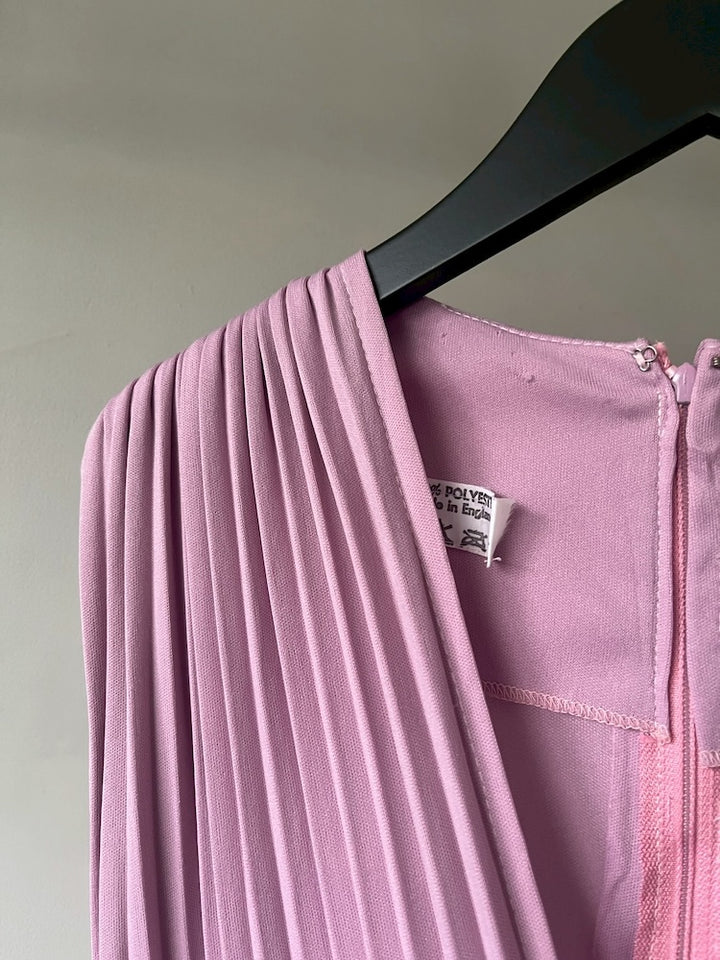 Sleeveless Pleats Lavender Dress