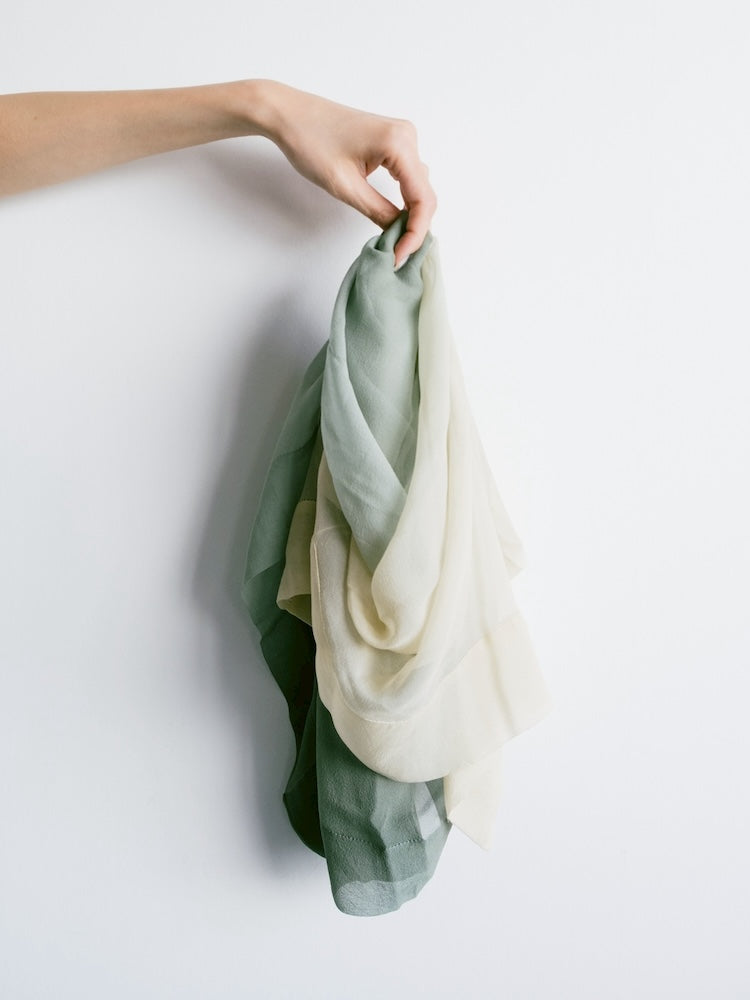 Vintage Scarf / Natural Gradation