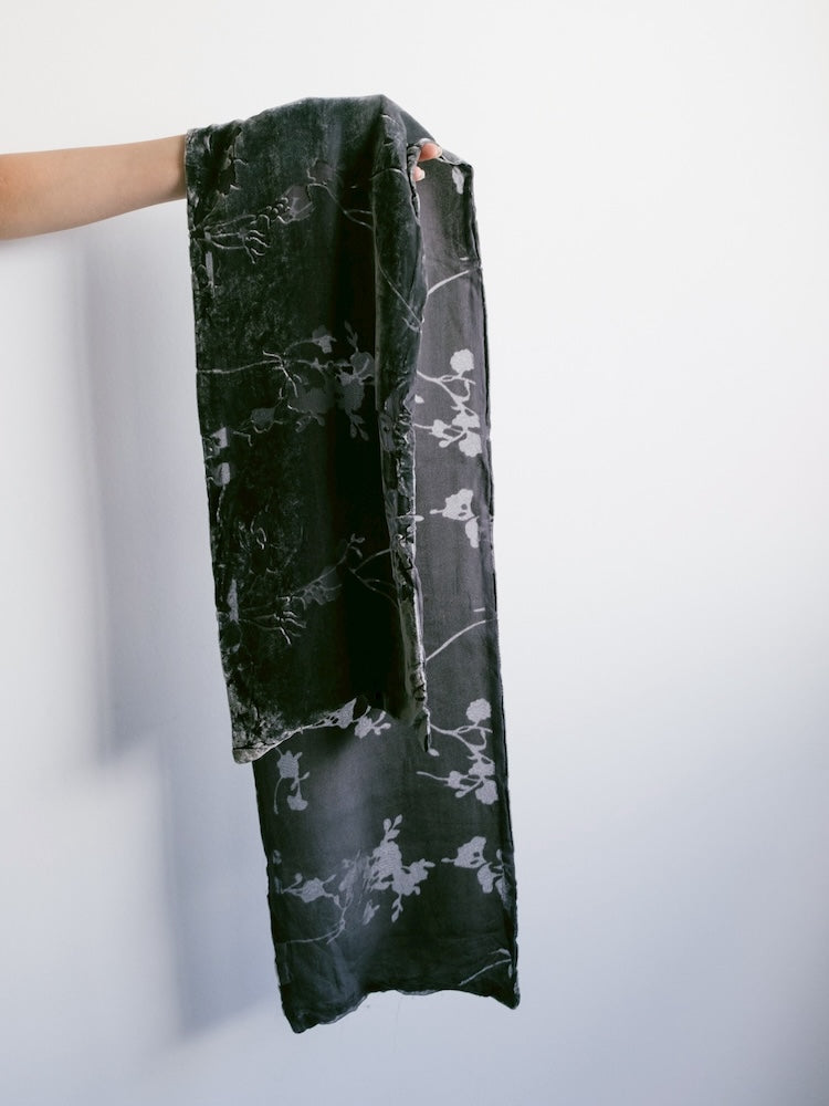 Vintage Scarf / Charcoal Velour