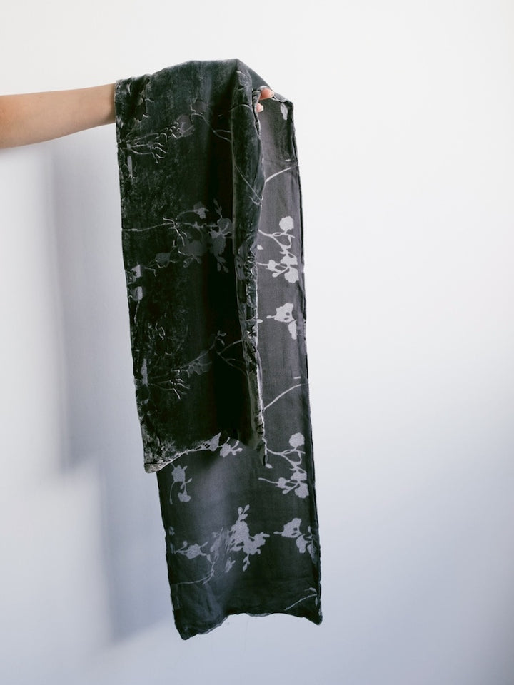 Vintage Scarf / Charcoal Velour