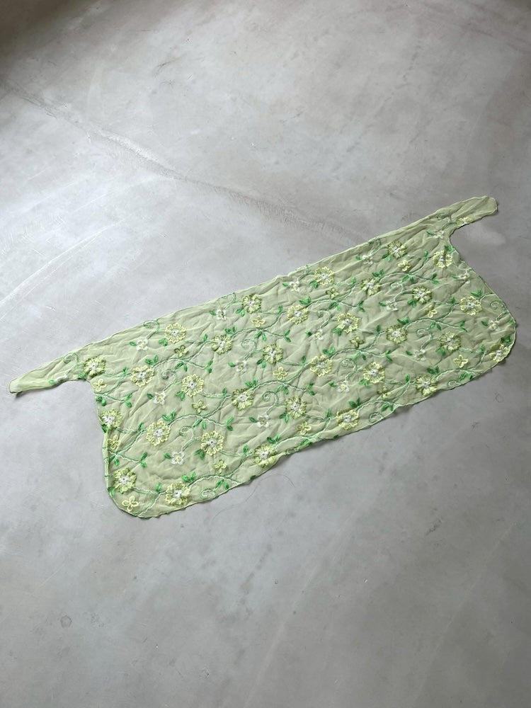 Vintage Scarf / Embroidery Flower