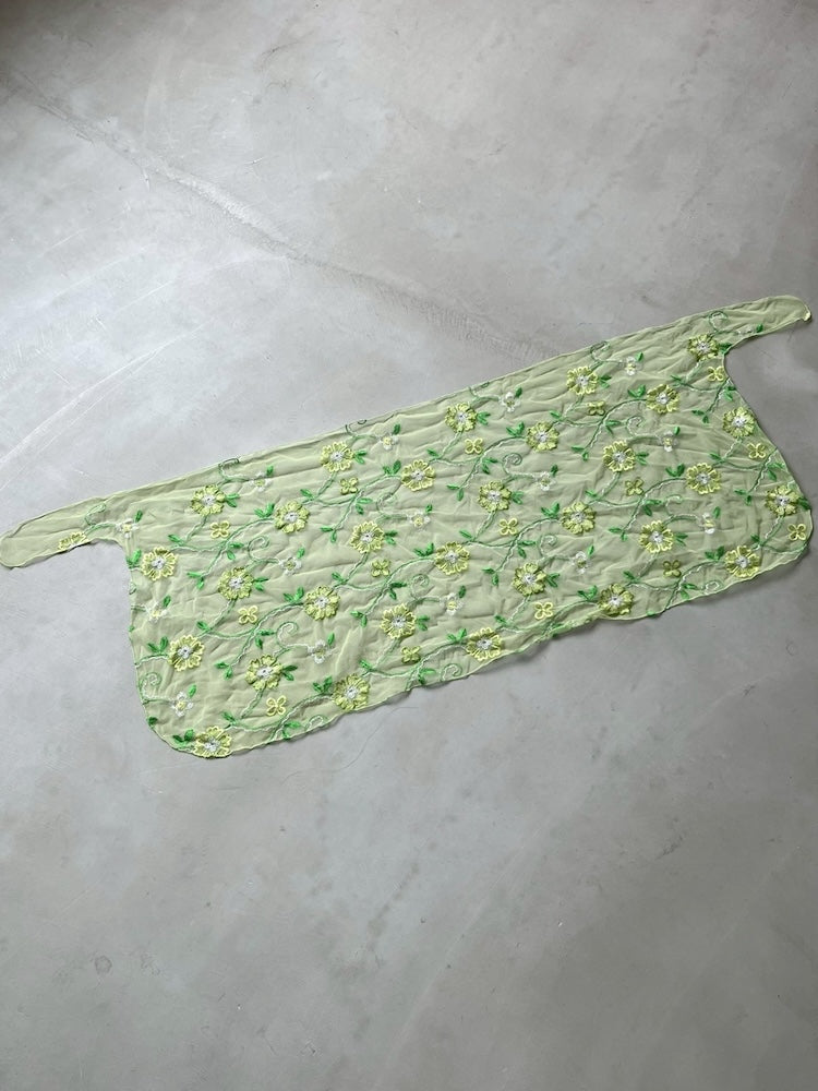 Vintage Scarf / Embroidery Flower