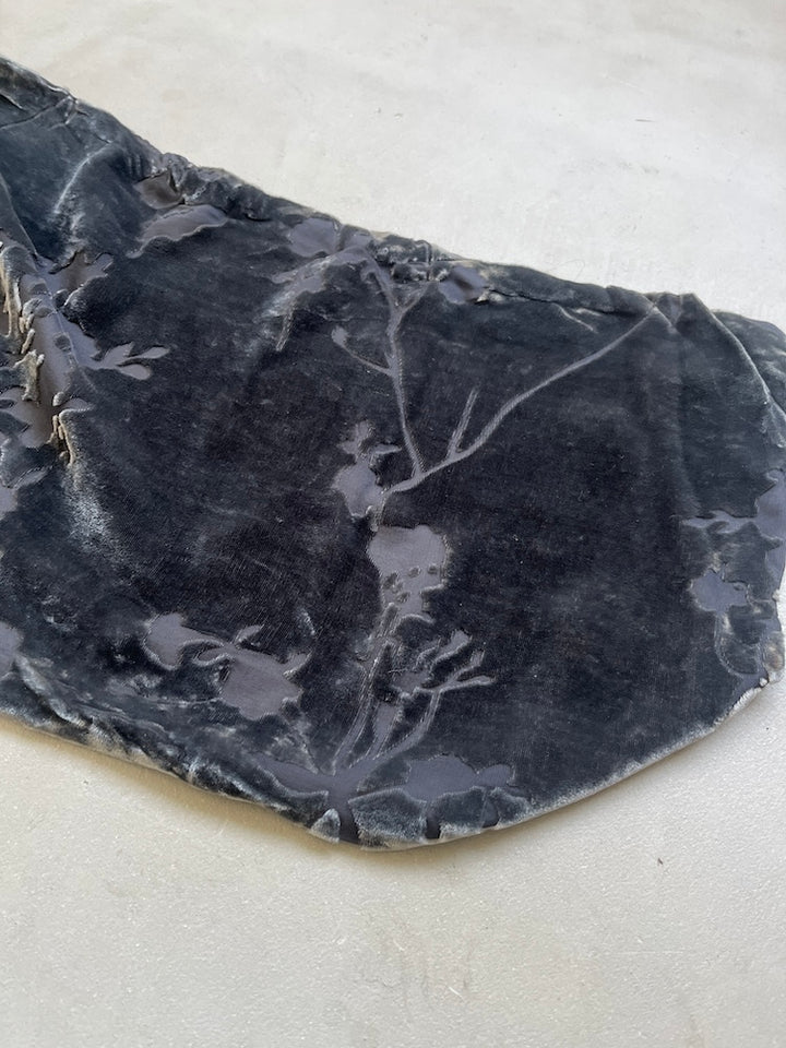 Vintage Scarf / Charcoal Velour