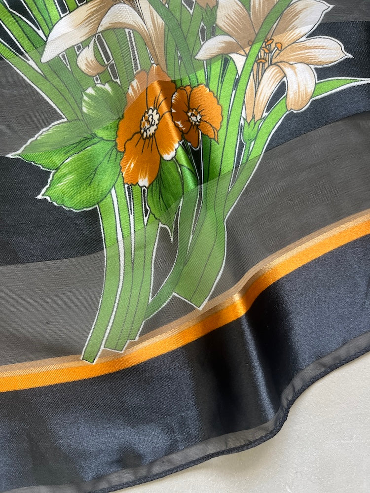 Vintage Scarf / Stripe Flower