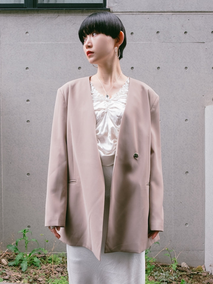 モデル身長：162cm / カラー：Beige