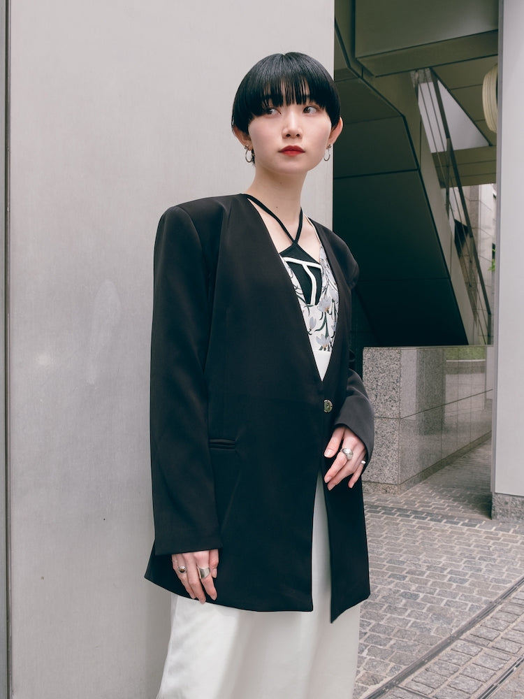 モデル身長：162cm / カラー：Black