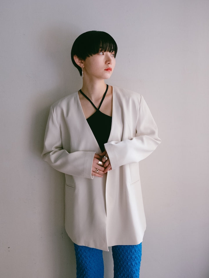 モデル身長：162cm / カラー：White
